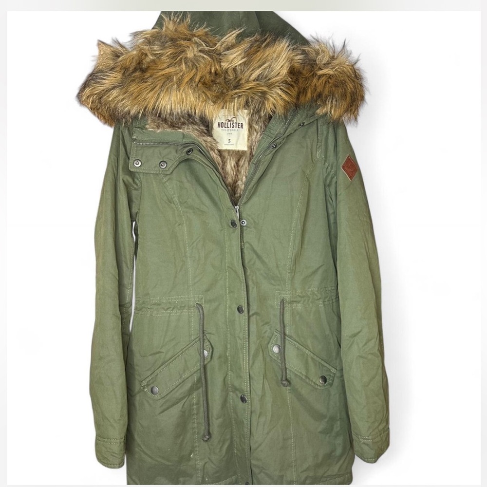 Hollister Women’s Olive Green Faux Fur-Lined Parka with Hood Y2K 2000s Size S